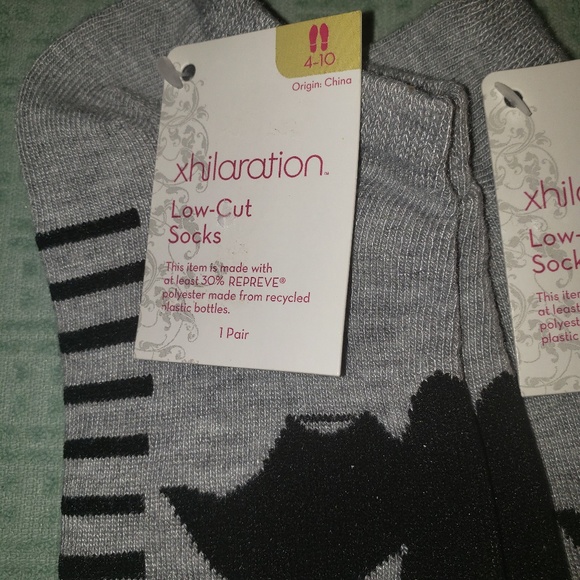 Women's Let's Hang Casual Socks - Picture 2 of 4